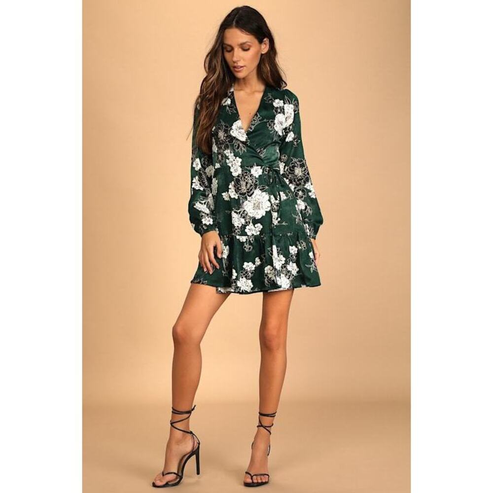 Lulus So Splendid Dark Green Floral Satin Long Sleeve Wrap Dress - Size S